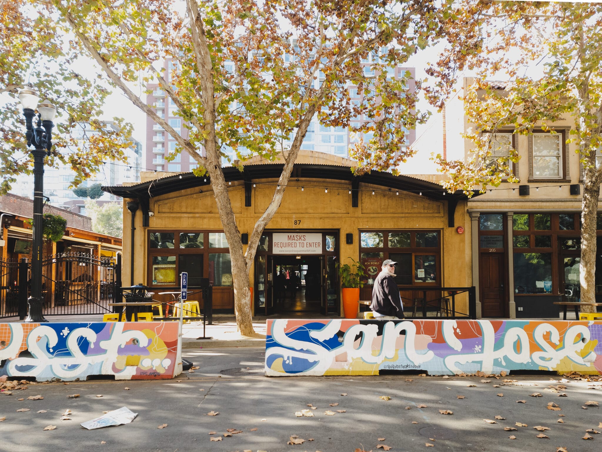 The Mechanics of Urban Displacement and the Statutory Price Control Trap in Mexico City